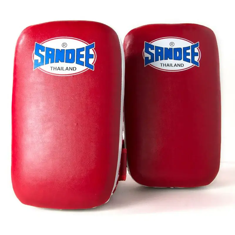 Sandee FTP2 Extra Thick Flat Thai Kick Pads- Red White 6 Sandee FTP2 Extra Thick Flat Thai Kick Pads- Red White - Image 4