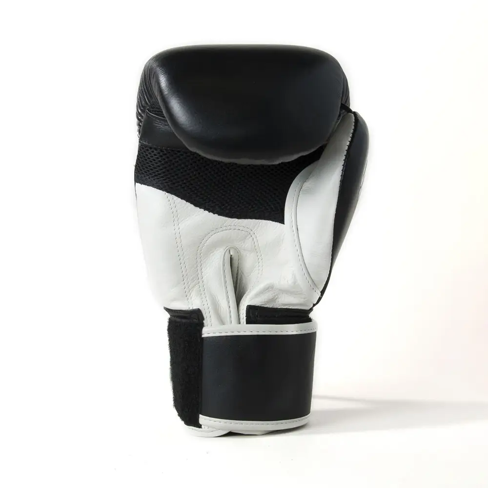 Sandee Cool-Tec 3 Tone Black Muay Thai Gloves 6 Sandee Cool-Tec 3 Tone Black Muay Thai Gloves - Image 4