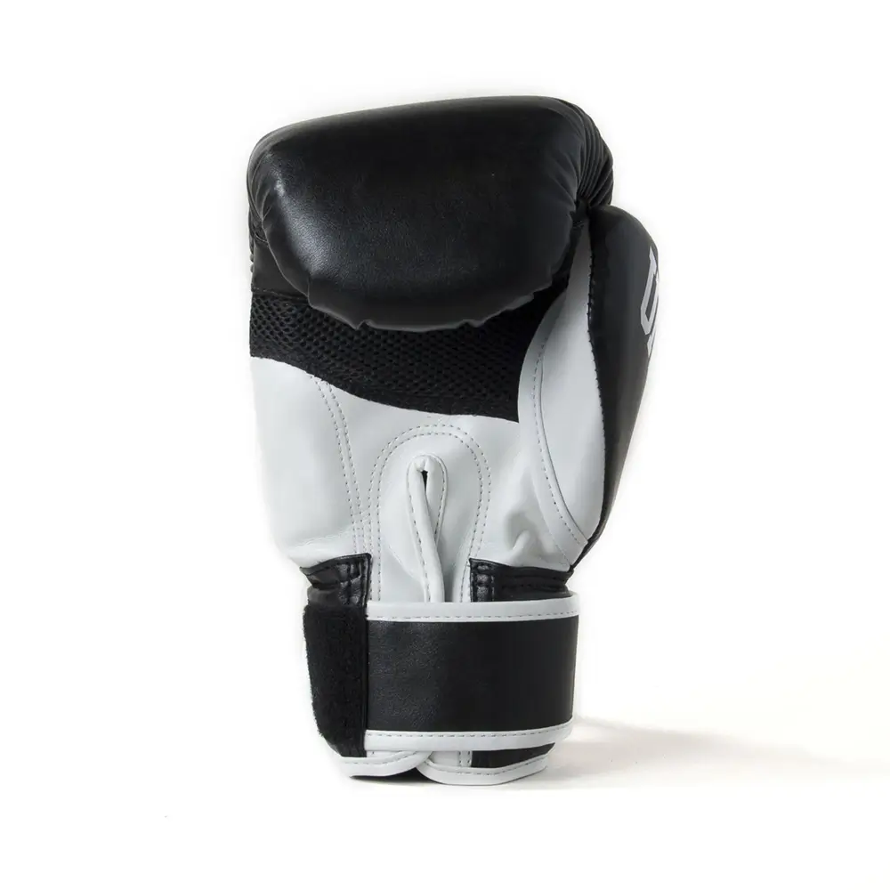 Sandee Cool-Tec Black Gold Muay Thai Gloves 6 Sandee Cool-Tec Black Gold Muay Thai Gloves - Image 4