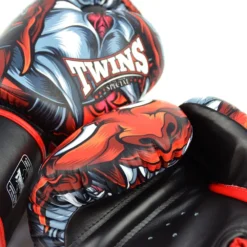 Twins FBGVL3-58 Red Kabuki Muay Thai Boxing Gloves 11 Twins FBGVL3-58 Red Kabuki Muay Thai Boxing Gloves -Fight Shop Direct fbgvl3 58 rd 5