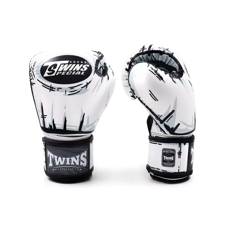 Twins FBGVL4-66 Comic Muay Thai Gloves 5 Twins FBGVL4-66 Comic Muay Thai Gloves - Image 3