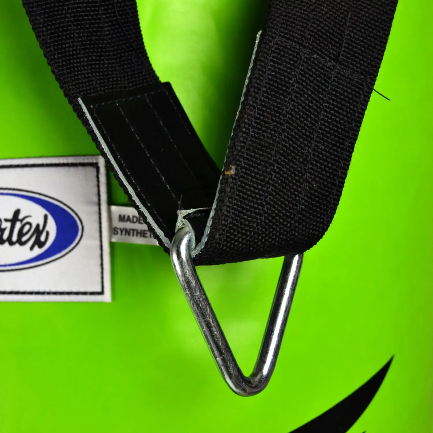 Fairtex HB6 Lime Green 6ft Muay Thai Banana Bag (FILLED) 8 Fairtex HB6 Lime Green 6ft Muay Thai Banana Bag (FILLED) - Image 6